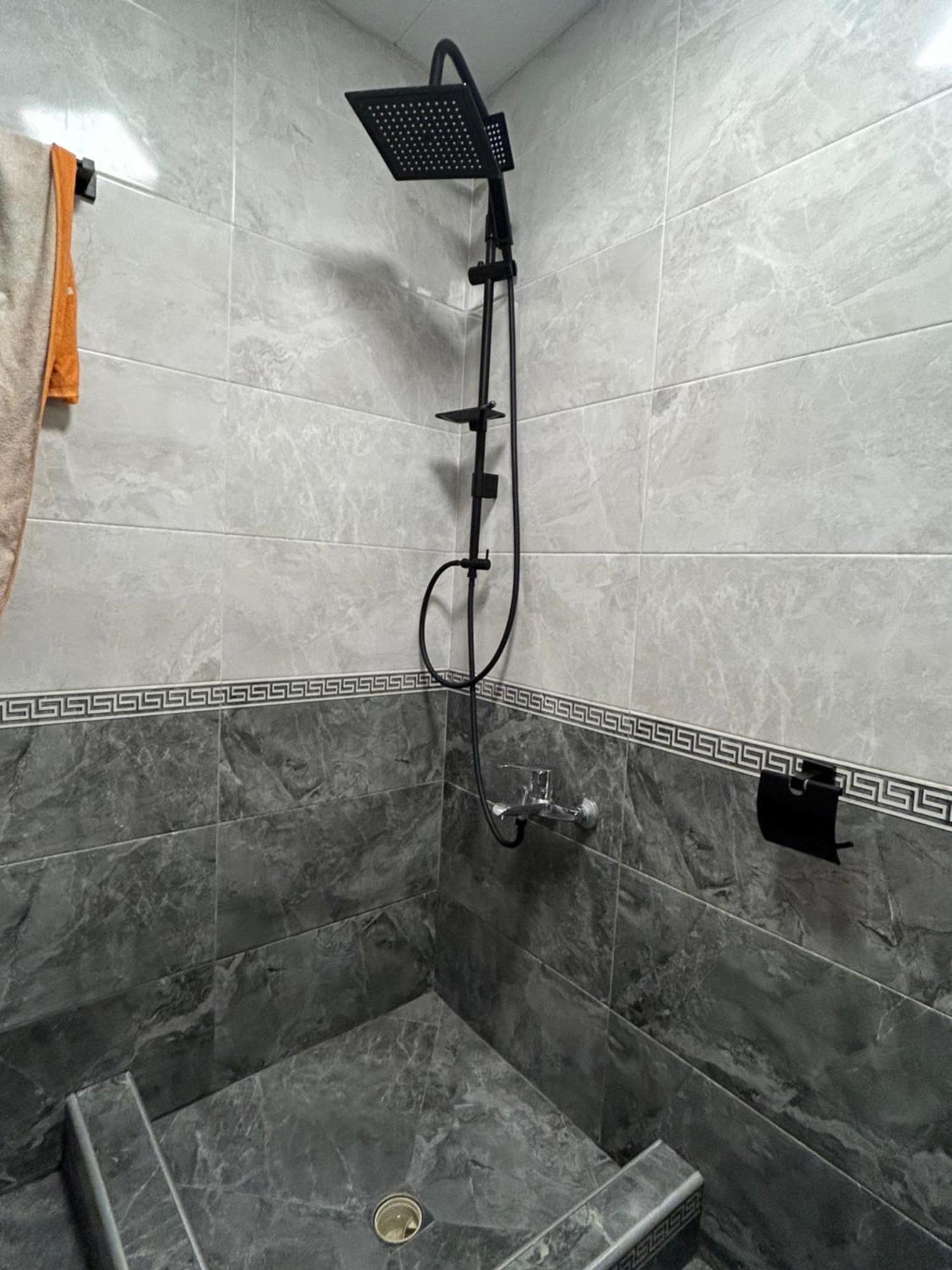 Mtx Tbilisi Apartment Ngoại thất bức ảnh