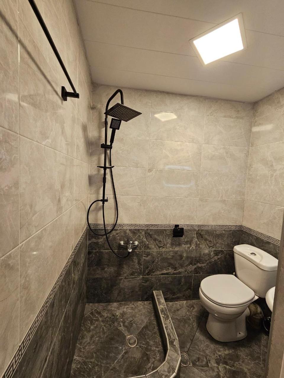 Mtx Tbilisi Apartment Ngoại thất bức ảnh